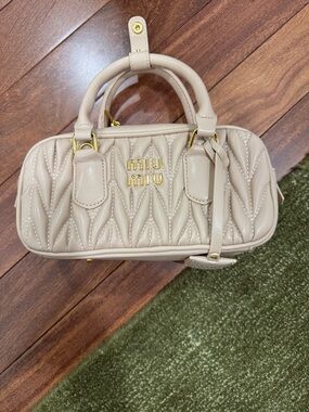 Quilted Beige Top-Handle Satchel with Gold Hardware